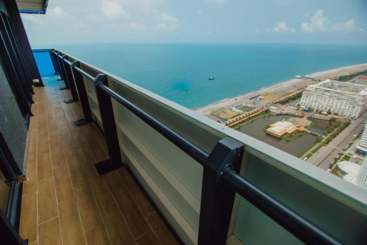 Superior Apartments Orbi City Sea View Batumi Eksteriør billede